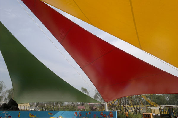 膜結構膜布批發廠的材料科技：先進生產工藝保障產品質量，助力可持續建筑